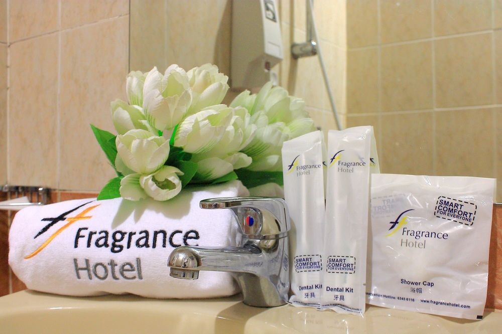 Fragrance Hotel - Viva Сингапур Екстериор снимка